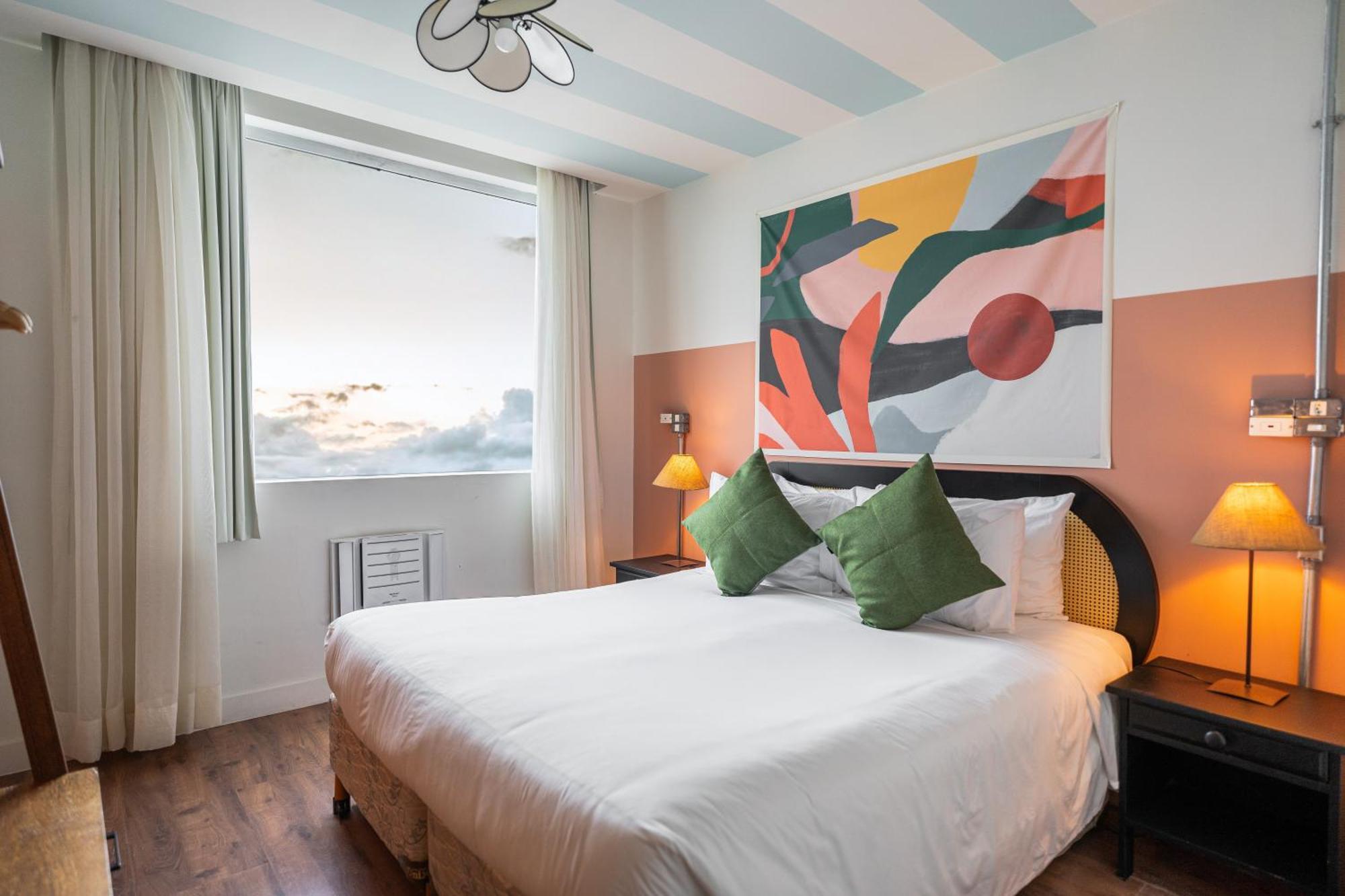 Hotel Selina Copacabana 3*